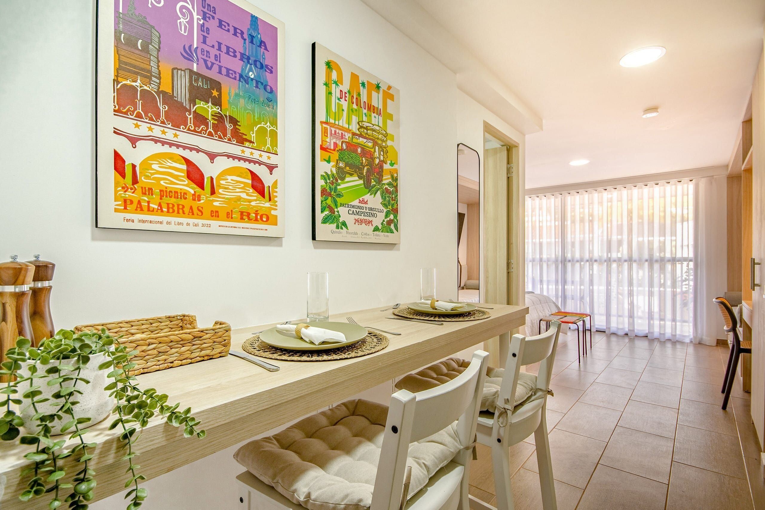 Apartment | Dining