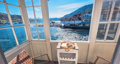 Nortorp – Spacious Fjord Villa with Private Dock in the Village Centre