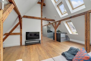 Living area - Skylight Loft- z wanną i parkingiem  (Sopot)