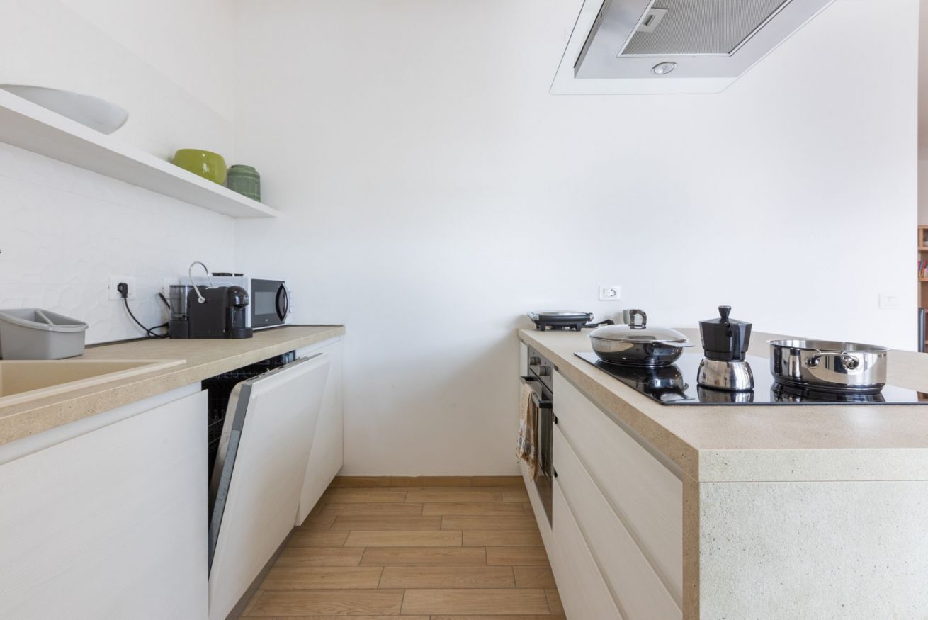 Kühlschrank, Mikrowelle, Geschirrspüler