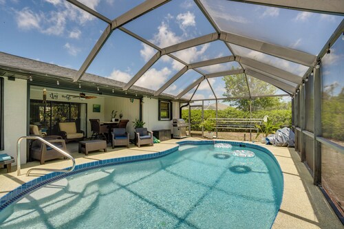 Tee Times & Beach Vibes! Rotonda West Home w/ Pool