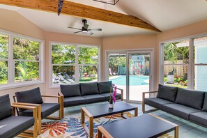 House (4 Bedrooms) | Interior - Family Home w/ Gazebo in Fort Walton Beach! (Fort Walton Beach)