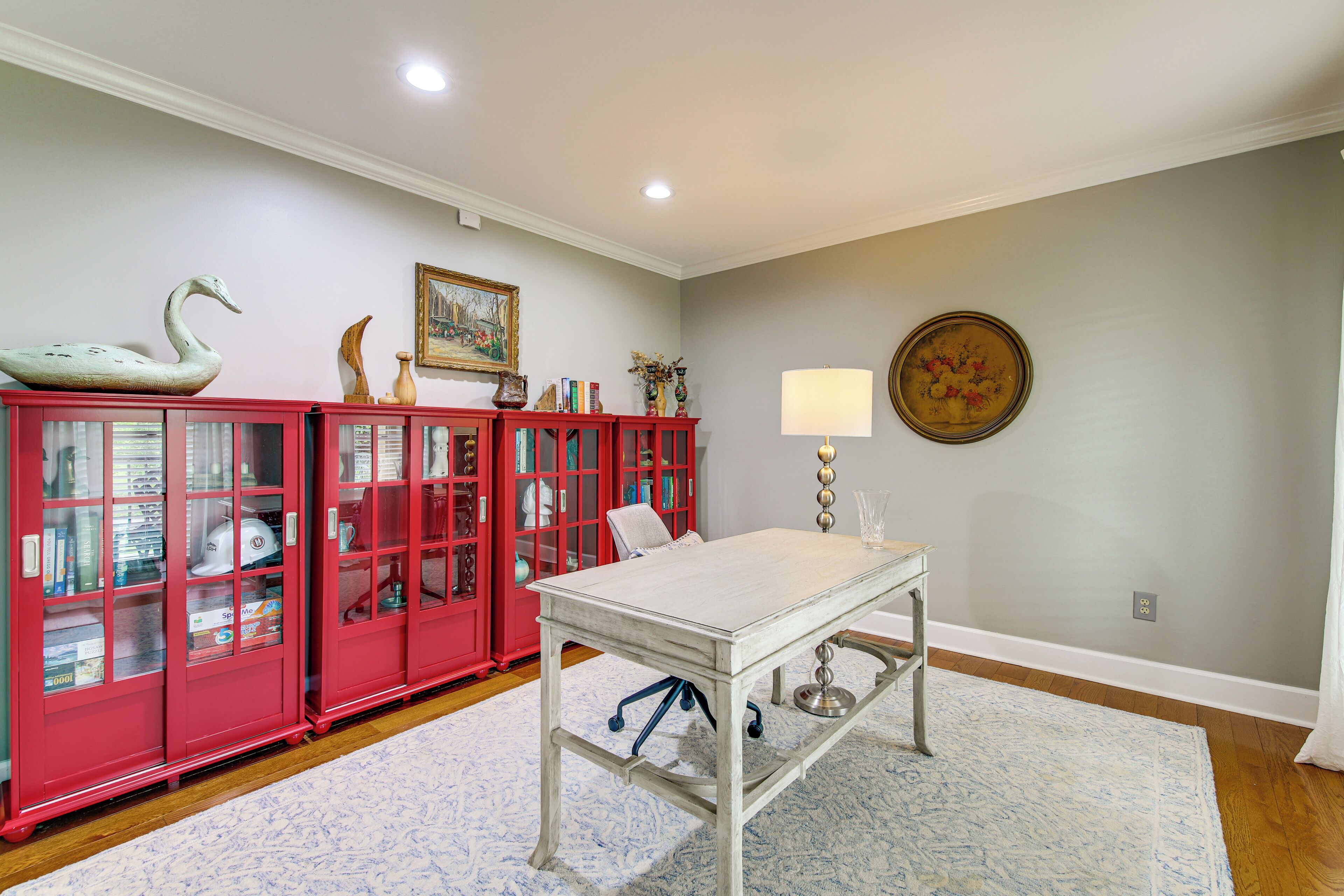 House (5 Bedrooms) | Interior
