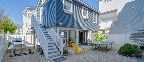 Cottage (2 Bedrooms) | Front of property