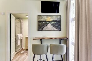 Apartment (0 Bedroom) | Interior
