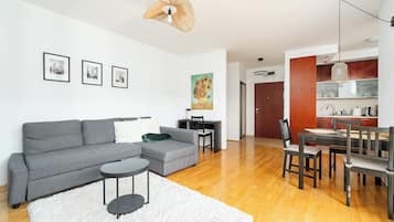Apartment, Balcony | Living room