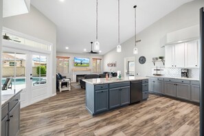 Interior - Resort-Style 5BR · Heated Pool · Putting Green (Phoenix)