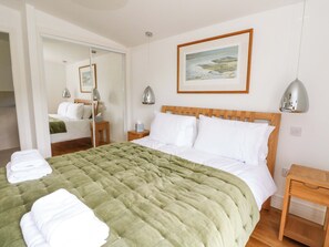 3 bedrooms, individually decorated, individually furnished, free WiFi - Strathview (Aberfeldy)