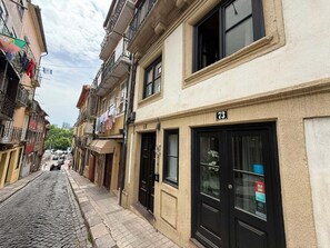 Exterior detail - Oporto Riverside Apartments (Porto)