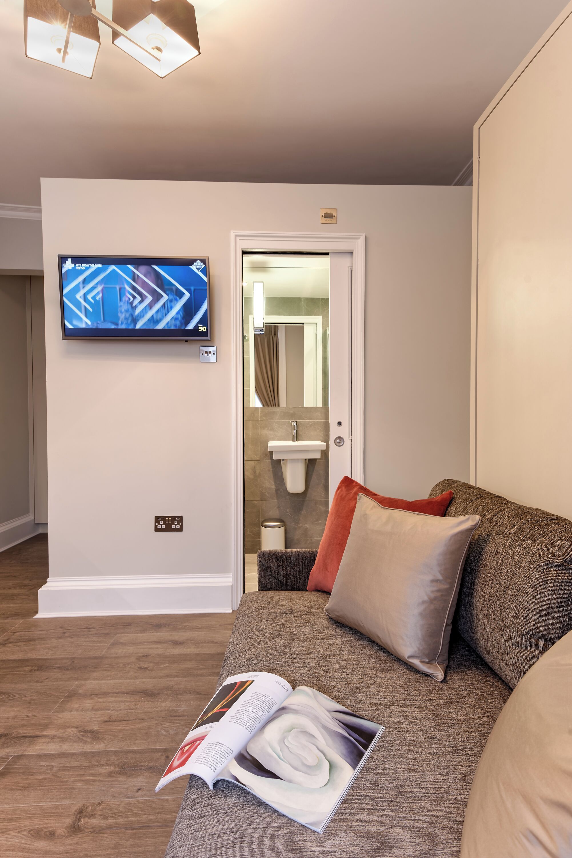 Standard Studio | Living area