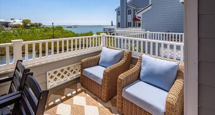 Centrally Located 4 BR 3.5 BA Townhouse with Water Views!