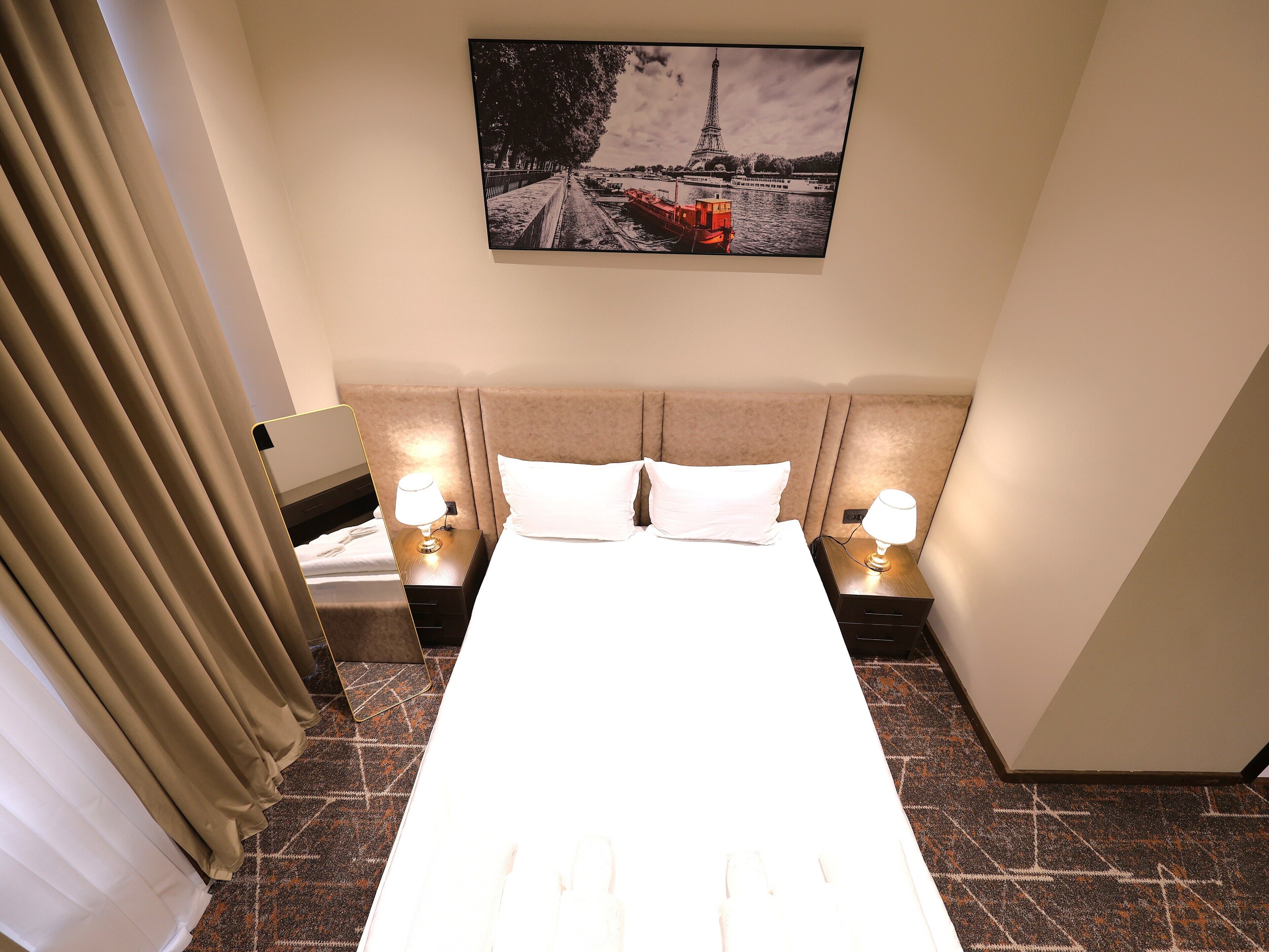 Basic Double Room, City View | Iron/ironing board, free WiFi