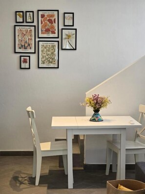 Superior Double Room, 1 Queen Bed with Sofa bed, Private Bathroom, Courtyard View | Dining - N haidea - AgriFarm e B&B  (EUROPE)