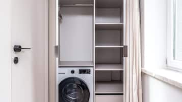 Studio Suite | Interior