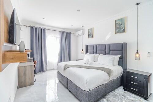 Boutique Hotel-Style Room In Ferndale-D4