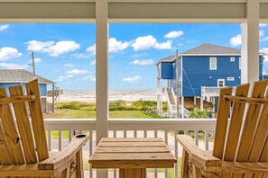 Property grounds - Gull Cottage: 4  BR, 2  BA House in Crystal Beach, Sleeps 10 (Crystal Beach)