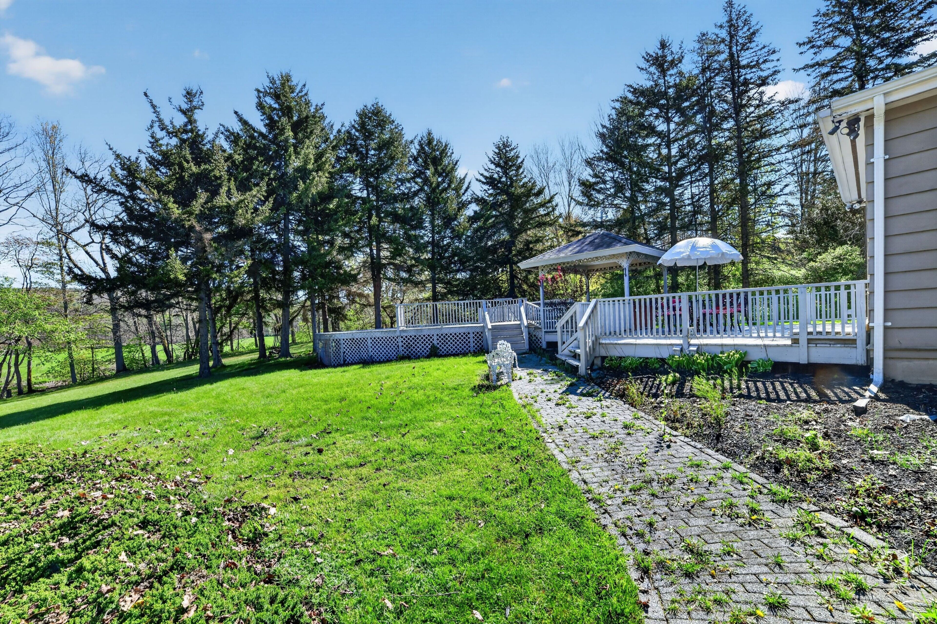 House, 3 Bedrooms | Terrace/patio