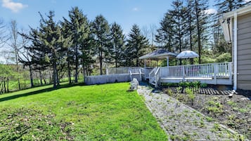 House, 3 Bedrooms | Terrace/patio