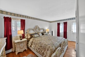 Nhà, 3 phòng ngủ | 3 phòng ngủ, minibar, truy cập Internet không dây miễn phí 