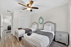 Casa, 6 habitaciones | 6 habitaciones y wifi gratis 