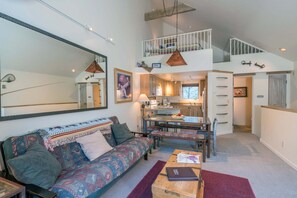 Living area - Double Diamond 23 2 Bedroom Condo (Telluride)
