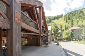 Condo, 2 Bedrooms | Property grounds - Double Diamond 23 2 Bedroom Condo (Telluride)