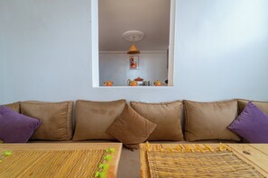 Interior - Roots Surf House (Agadir)