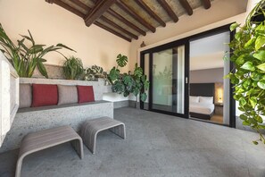 Chambre Deluxe, vue ville | Terrasse/Patio