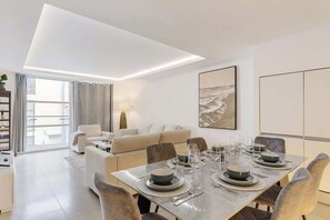 Dining - Luxury Marylebone Designer Flat (London)