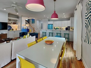 Dining - Chu Cottage | Great Location, Two Balconies, Walk to Beach (Tybee Island)