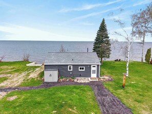 Exterior - Dog Friendly-Southern Door waterfront retreat (Luxemburg)