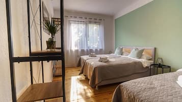 Apartment, 3 Schlafzimmer, Terrasse, Stadtblick | Schallisolierte Zimmer, kostenloses WLAN