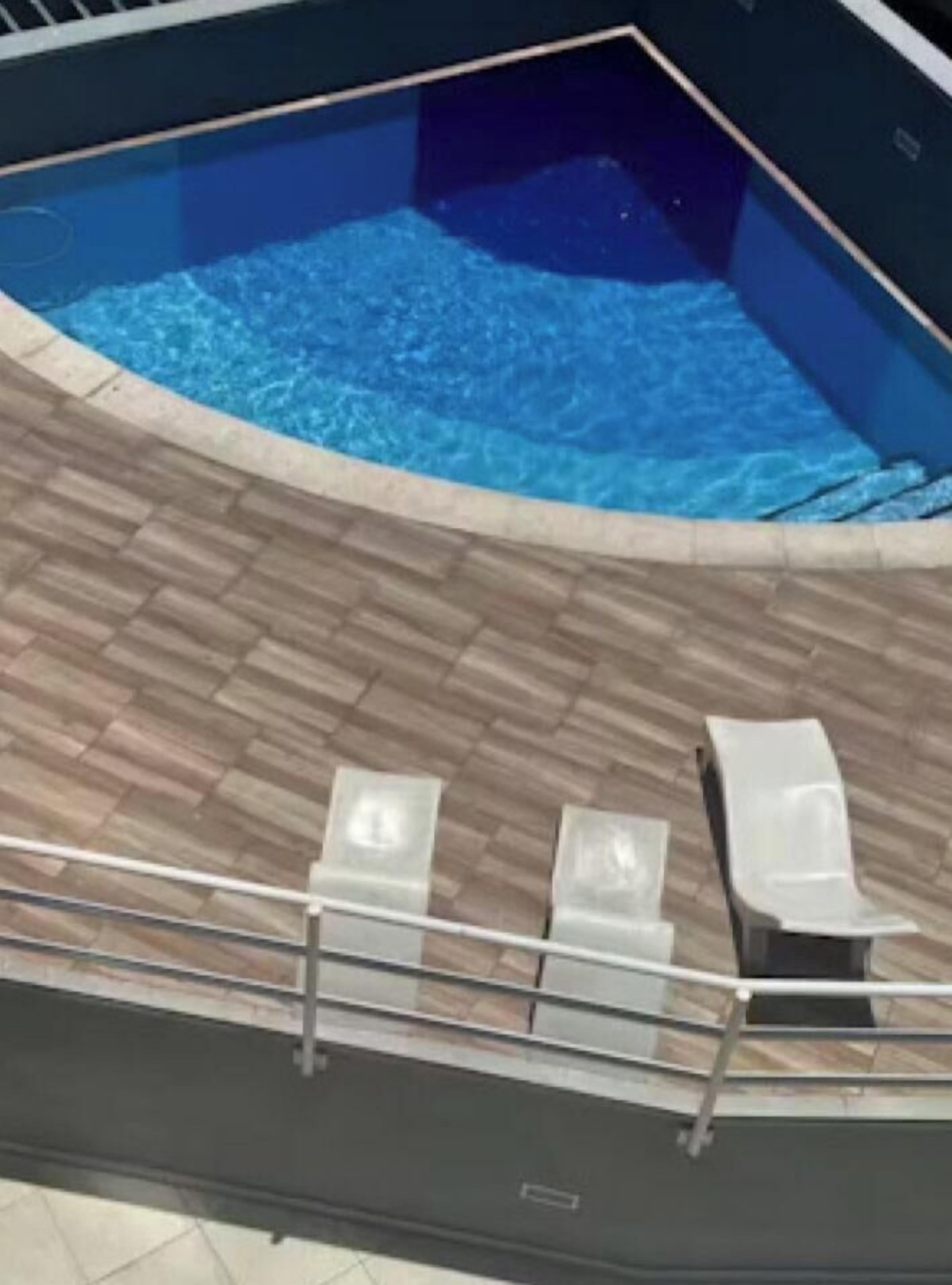 Piscina externa