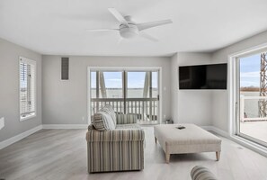 Smart TV, fireplace - Waterfront Sunsets on Bay w/ Boat Dock in Brigantine - Spacious 5 br Home (Brigantine)