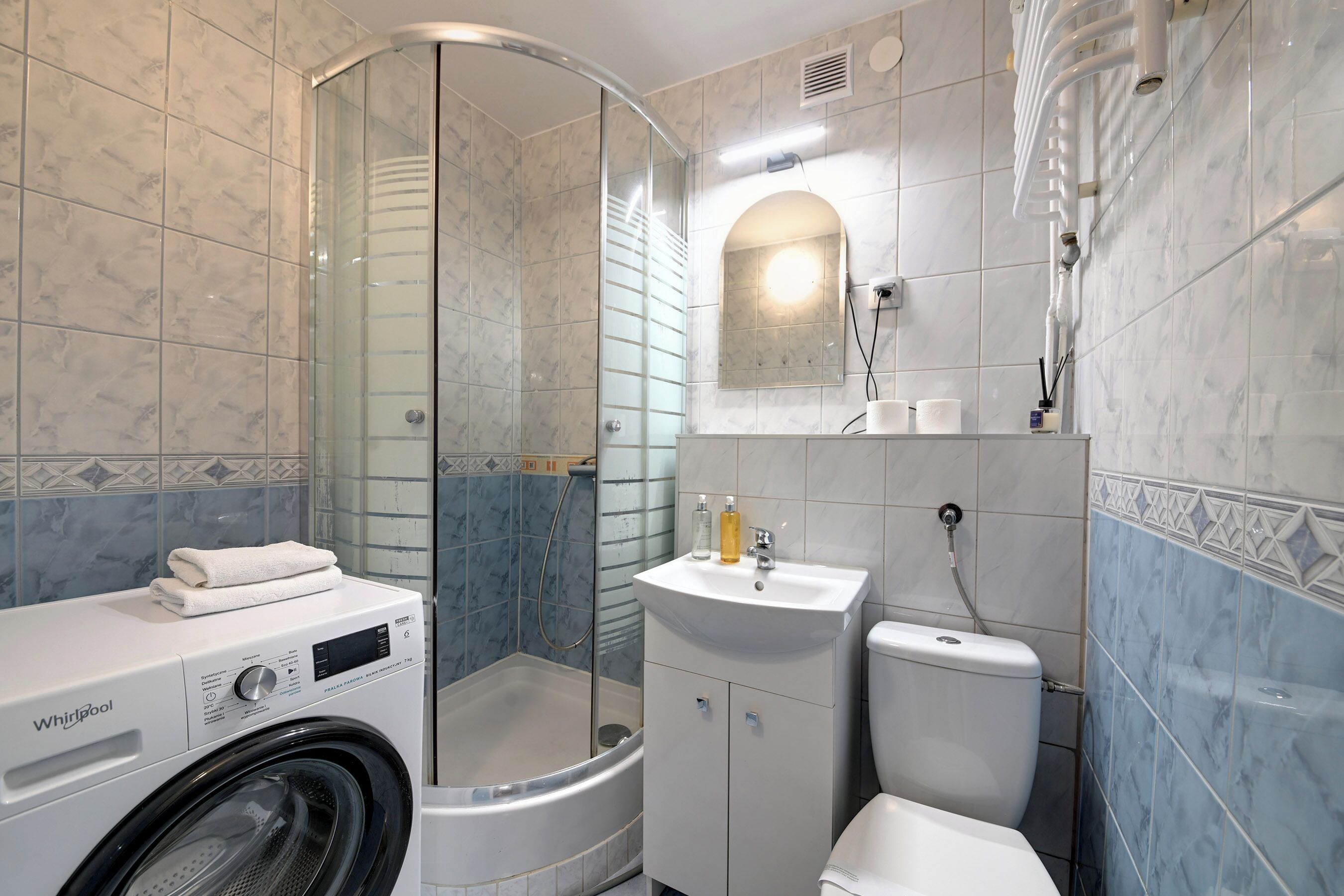 Apartment | Bathroom