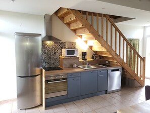 Eco-friendly cleaning products - Chateau Flotis (Castelnau-d'Estrétefonds)