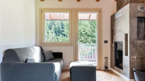 TV connectée, cheminée