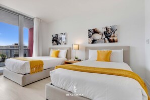 Desk, iron/ironing board, travel crib, WiFi - Beachwalk Studio | Sunset & Balcony (Hallandale Beach)