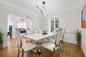 Dining - Private 4 Acre Estate | Wedding & Event | Hot Tub (Mckinney)
