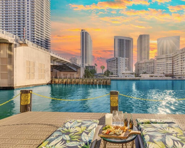 Pool - Chic Studio | Bay Views & Miami Skyline (Hallandale Beach)
