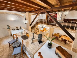 Dining - Luxury Venetian Palace - Rooftop - Jacuzzi (Chania)