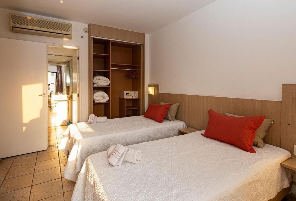 Apartamento, sacada, vista para o mar | Wi-Fi de cortesia