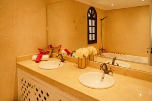 Bathroom - Hotel Boutique Les Relais De L'Ourika (Marrakech)