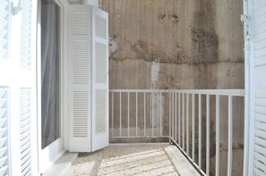 Property grounds - A cozy minimal apartment at Koukaki (Athens)