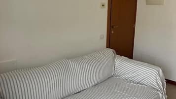 Deluxe Apartment, Balcony | Interior