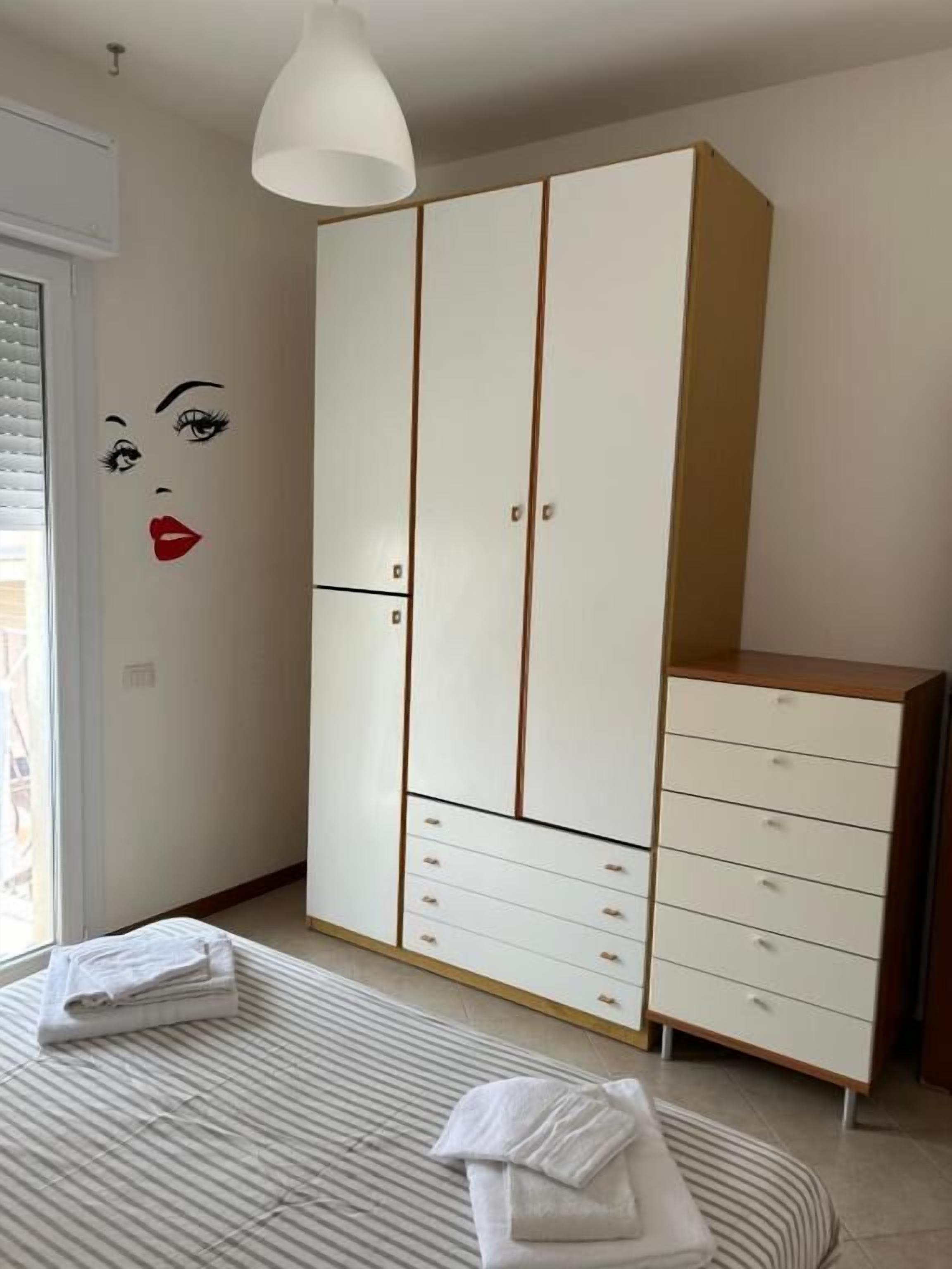 Iron/ironing board, free WiFi, wheelchair access
