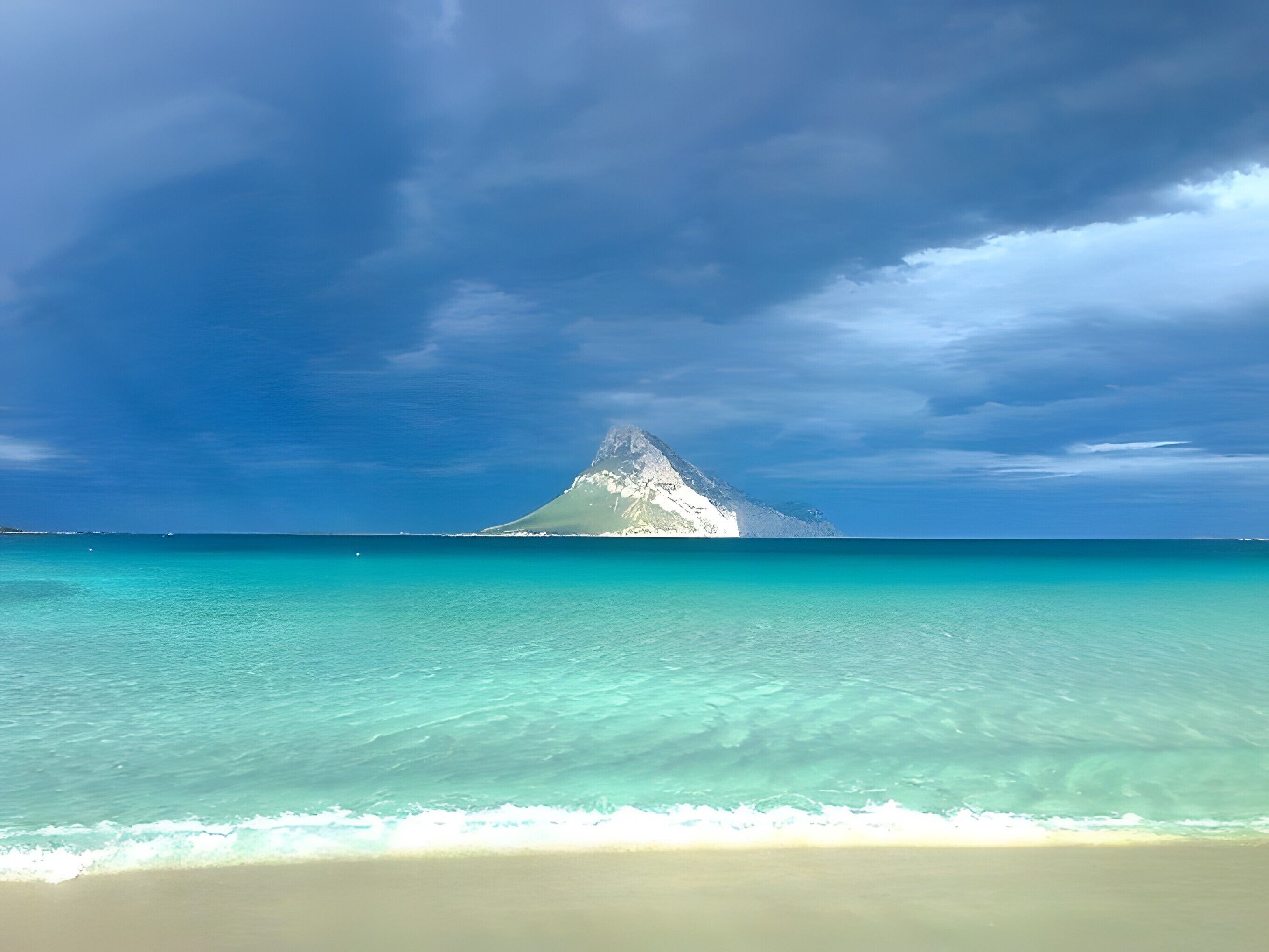 Una spiaggia nelle vicinanze