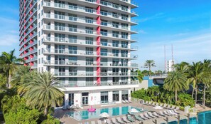 Exterior - Designer Studio | Intracoastal View & Balcony (Hallandale Beach)
