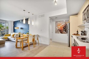 Fridge, microwave, oven, stovetop - Premium 1BR · Intracoastal View · Resort Living (Hallandale Beach)
