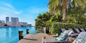 Terrace/patio - Hallandale Studio | Sunset Pool (Hallandale Beach)